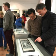 Eröffnung der 38. Leipziger Grafikbörse – Besucher in der Ausstellung